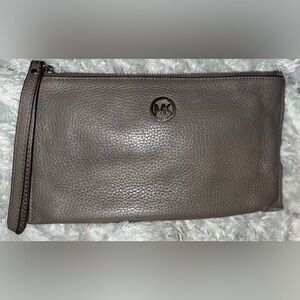 Michael Kors gray Leather wristlet